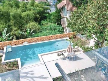 JUAL VILLA MEWAH VIEW MENAWAN DAN KOLAM RENANG DI RESORT DAGO PAKAR, BANDUNG UTARA