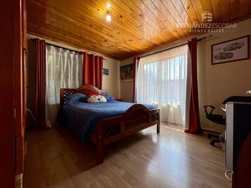 LLAYLLAY - SE VENDE PARCELA CON CASA Y GALPON