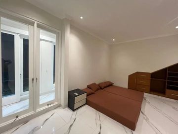 JUAL RUMAH MODERN MINIMALIS TERAWAT VIEW KOTA BANDUNG DI RESORT DAGO PAKAR BANDUNG