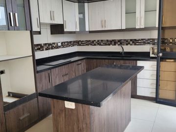 Casa de venta en Pomasqui