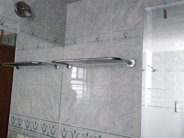 SE ESCUCHAN OFERTAS VENTA Casa con ALBERCA en Real de Juriquilla Querétaro