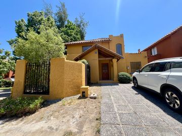 Venta Casa en Condominio/Peñalolén/Fco. Otta