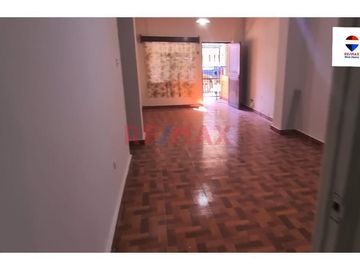 Venta De Casa De 4 Pisos En Importante Zona De Talara Urb. Barrio Particular Luis Fraser 263 Talara // ID: 1133302