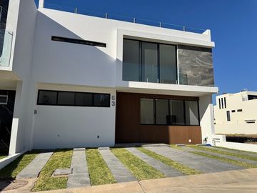 Casa nueva en coto, Valle Imperial, Zapopan