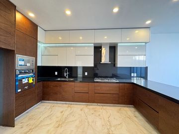 Casa nueva en coto, Valle Imperial, Zapopan