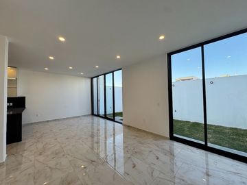 Casa nueva en coto, Valle Imperial, Zapopan
