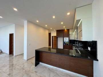Casa nueva en coto, Valle Imperial, Zapopan