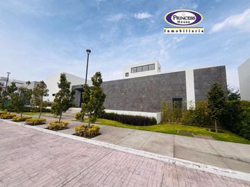 CASA EN VENTA RESIDENCIAL LA ESCONDIDA, OCOYOACAC