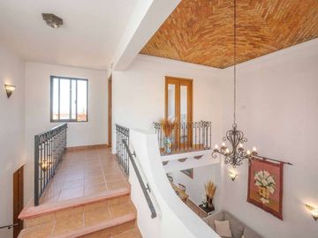 Joya de San Miguel: Villa Aleida Colonial con Vistas Hermosas