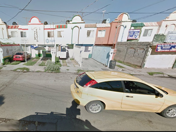 CASA DE RECUPERACIÓN BANCARIA EN PASEO CANAL DE SAN ANTONIO, COLONIA PEDREGAL DEL VALLE, TORREON, COAHUILA. ¡NO CREDITOS!
