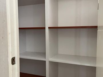 ALQUILER DE OFICINA AMOBLADA EN CENTRO DE CHICLAYO