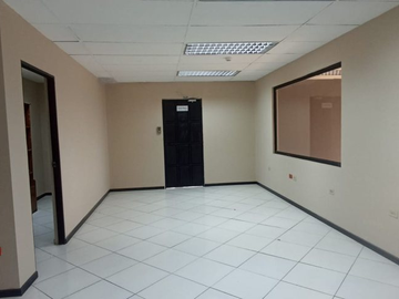 Oficinas en venta en la 9 de octubre, centro de guayaquil