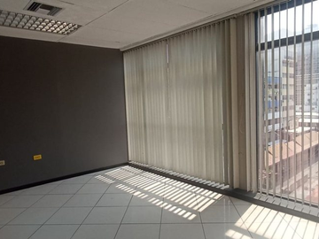 Oficinas en venta en la 9 de octubre, centro de guayaquil