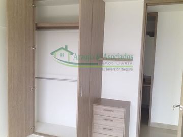 Vendemos hermoso apartamento en conjunto Club House enRicaurte Cundinamarca - Colombia.