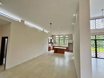 CASA EN VENTA EN RANCHO SAN MIGUEL