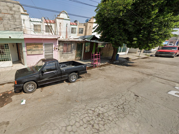 CASA DE RECUPERACIÓN BANCARIA EN CALLE PASEO CANAL DE SAN ANTONIO, COLONIA PEDREGAL DEL VALLE, TORREON, COAHUILA. ¡NO CREDITOS!