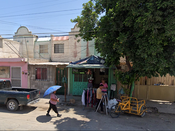 CASA DE RECUPERACIÓN BANCARIA EN CALLE PASEO CANAL DE SAN ANTONIO, COLONIA PEDREGAL DEL VALLE, TORREON, COAHUILA. ¡NO CREDITOS!