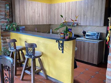Venta hermosa Casa Finca, Altos de Villa Roca, Copacabana Antioquia.
