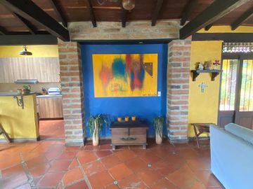 Venta hermosa Casa Finca, Altos de Villa Roca, Copacabana Antioquia.