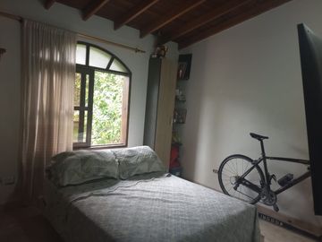 Venta hermosa Casa Finca, La misericordia, Copacabana Antioquia.