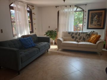 Venta hermosa Casa Finca, La misericordia, Copacabana Antioquia.