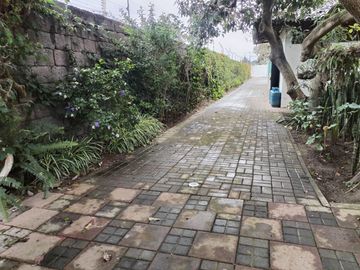 Se Vende Quinta en La Pampa - Mitad del Mundo, Colegio de la Liga, Quito Norte