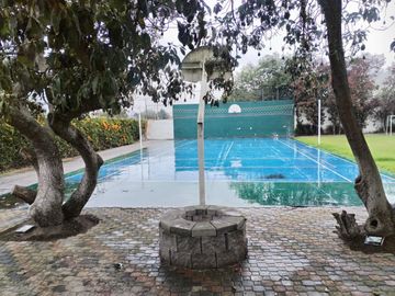 Se Vende Quinta en La Pampa - Mitad del Mundo, Colegio de la Liga, Quito Norte
