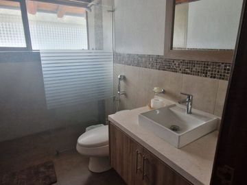 Se Vende Quinta en La Pampa - Mitad del Mundo, Colegio de la Liga, Quito Norte