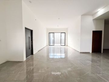 CASA EN VENTA DE 1 PLANTA EN VENTURA RESIDENCIAL