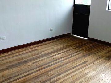 🏡 Casa en el Centro Histórico de Quito – Ideal para Vivienda o Inversión! 🏡