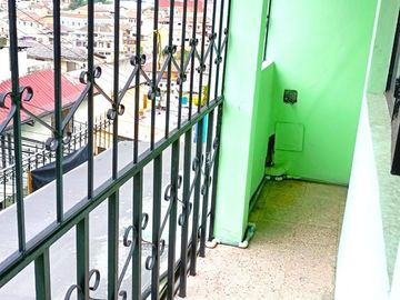 🏡 Casa en el Centro Histórico de Quito – Ideal para Vivienda o Inversión! 🏡