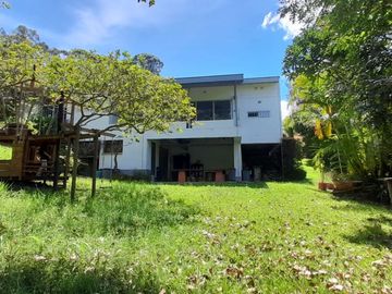 Venta hermosa casa finca, Verede La Veta, Copacabana Antioquia.