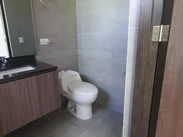 Venta hermosa casa finca, Verede La Veta, Copacabana Antioquia.