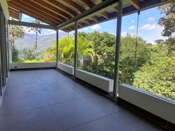 Venta hermosa casa finca, Verede La Veta, Copacabana Antioquia.