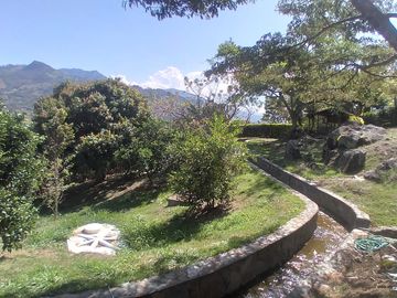 Venta hermosa casa finca, Vereda Portachuelo, Girardota Antioquia.