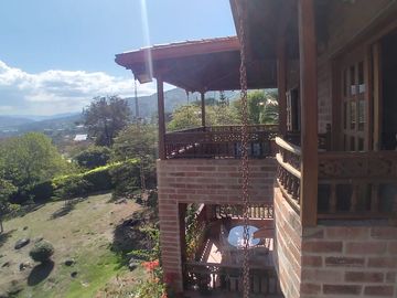 Venta hermosa casa finca, Vereda Portachuelo, Girardota Antioquia.