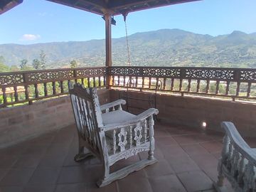 Venta hermosa casa finca, Vereda Portachuelo, Girardota Antioquia.