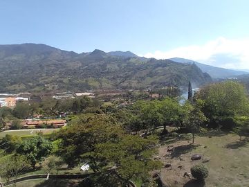 Venta hermosa casa finca, Vereda Portachuelo, Girardota Antioquia.