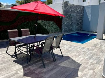 Casa remodelada con alberca en venta en Colonia Centenario Hermosillo – 4 recámaras y opción amueblada