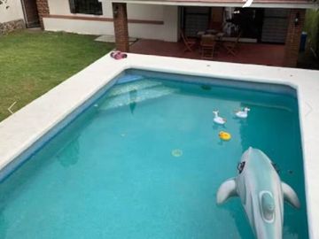 VENTA DE CASA DE 2 NIVELES EN LOMAS DE COCOYOC