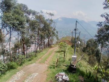 Venta hermosa Casa Finca, vereda Montañita, Copacabana.