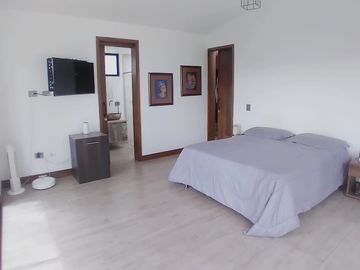 Venta hermosa Casa Finca, vereda Montañita, Copacabana.