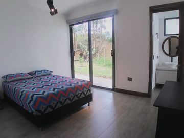 Venta hermosa Casa Finca, vereda Montañita, Copacabana.
