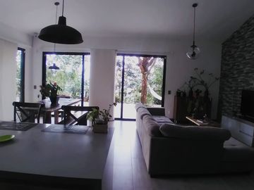 Venta hermosa Casa Finca, vereda Montañita, Copacabana.