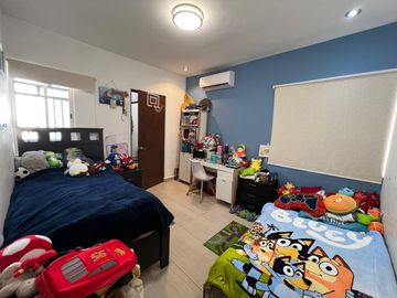 Casa en venta en Cumbres Fracc. Crisanto, Monterrey