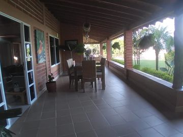 Venta hermosa Finca, vereda El Noral, Copacabana Antioquia.