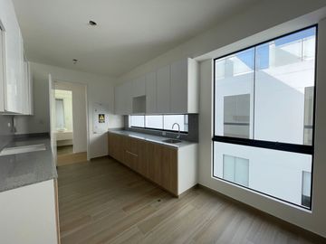 Penthouse de estreno Chacarilla Zona tranquila