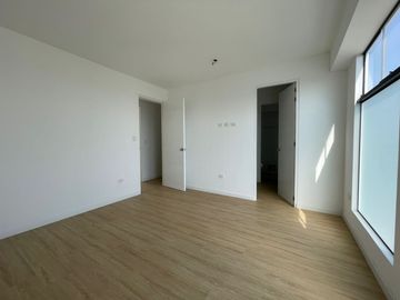 Penthouse de estreno Chacarilla Zona tranquila
