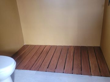 GRAN CABAÑA EN VENTA, CON LAGO PROPIO...