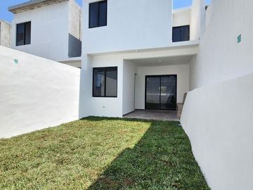 Casa en venta en Col. Villa Rica, Boca del Río, Ver.